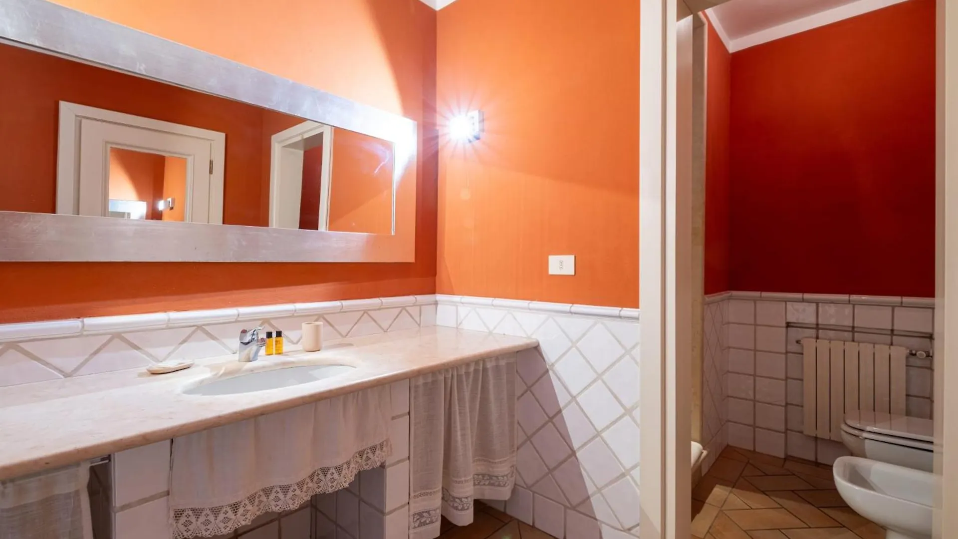 Apartamento Homeby, Petroni Central House Bolonha